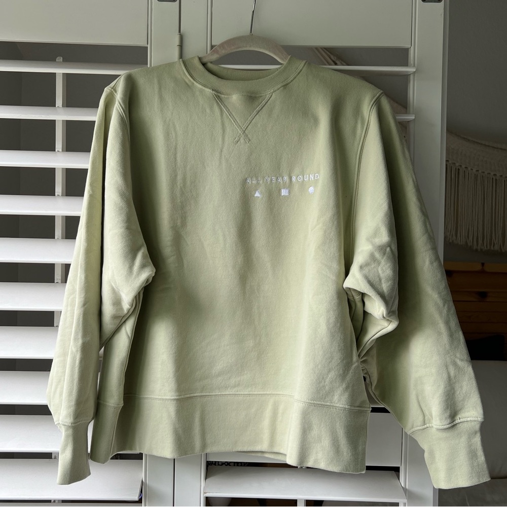 AYR NWOT The Sweatshirt